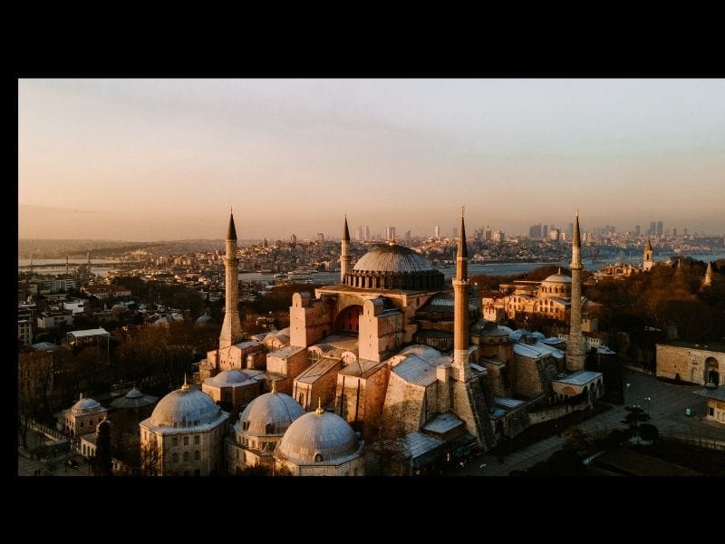 travel plug for Turkey