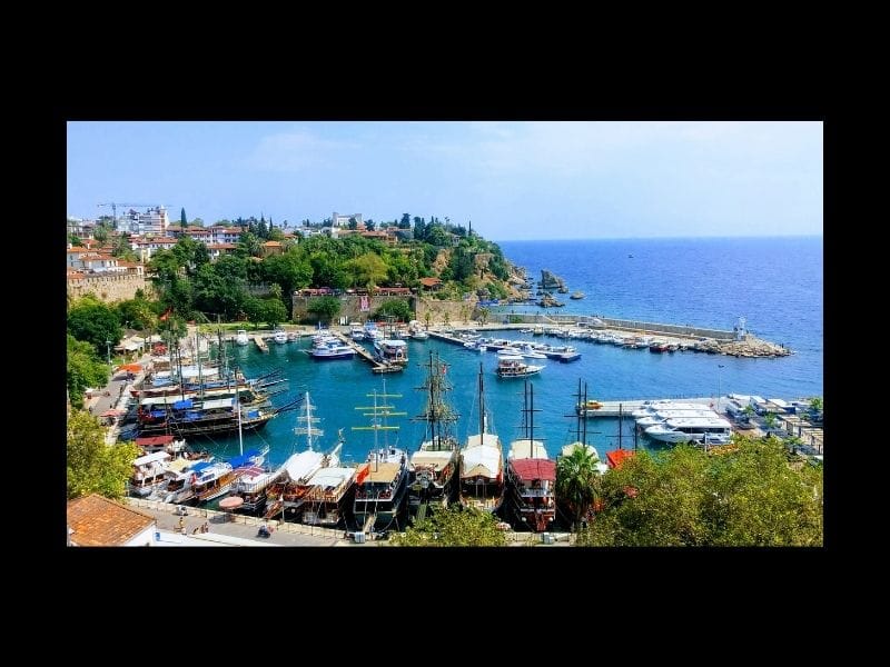 travel plug for Turkey